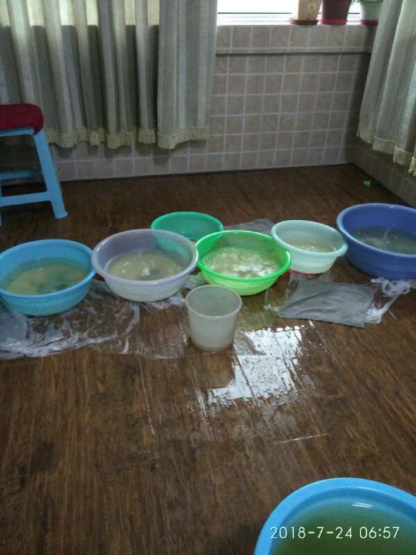 伊犁如何判断家里漏水